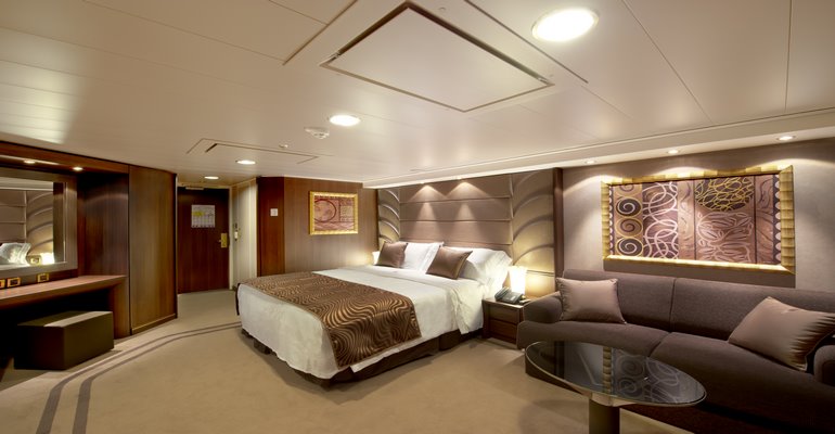 Grande Suite Deluxe Yacht Club - YCP