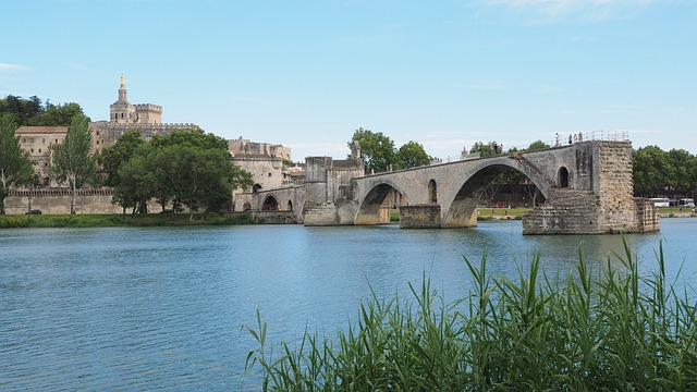 Viviers - Avignon